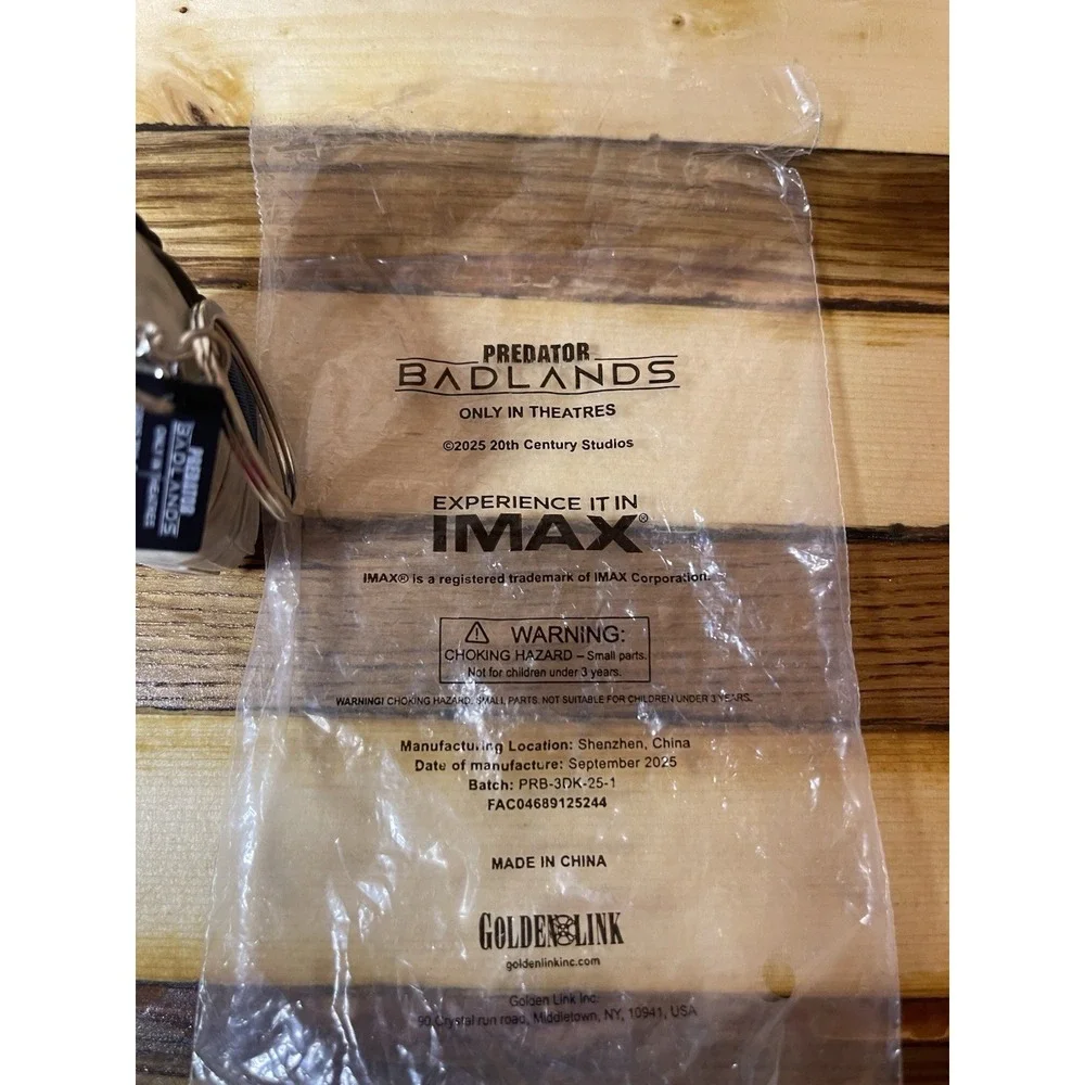Predator Badlands Movie (2025) Keychain IMAX Fan Event Opening Night New in bag